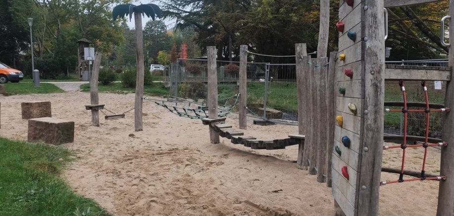 Wasserspielplatz im Kurpark Wasserspielplatz im Kurpark